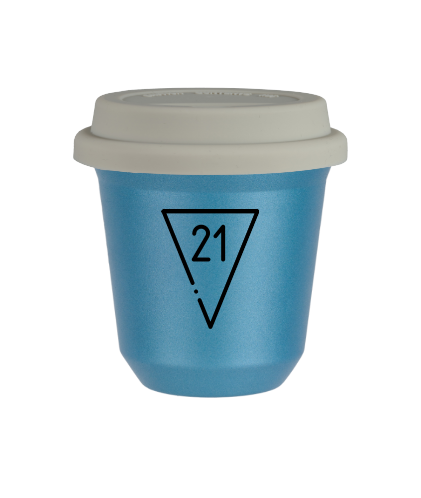 Kubek 80 ml BŁĘKITNY METALIC "21", z białą pokrywką Kubek 80 ml BŁĘKITNY METALIC "21", z białą pokrywką