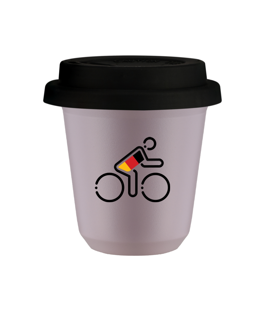 Kubek 80 ml LAWENDOWY "Kolarz w niemieckich barwach (czarny)", z czarną pokrywką