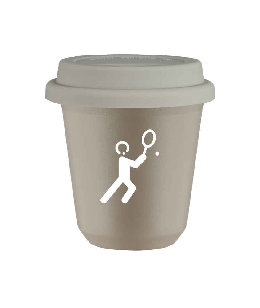Kubek 80 ml BEŻOWY "Tenis 1 (biały)", z białą pokrywką Kubek 80 ml BEŻOWY "Tenis 1 (biały)", z białą pokrywką