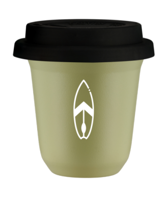Kubek 150 ml PISTACJOWY "Deska (biały)", z czarną pokrywką Kubek 150 ml PISTACJOWY "Deska (biały)", z czarną pokrywką