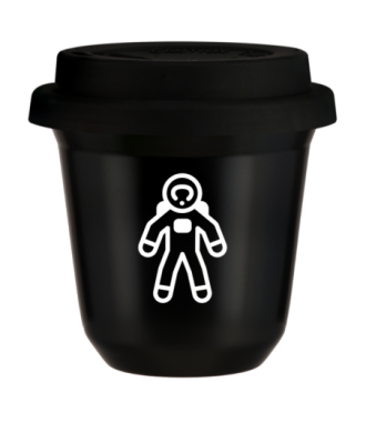 Kubek 80 ml CZARNY "Astronauta (biały)", z czarną pokrywką Kubek 80 ml CZARNY "Astronauta (biały)", z czarną pokrywką