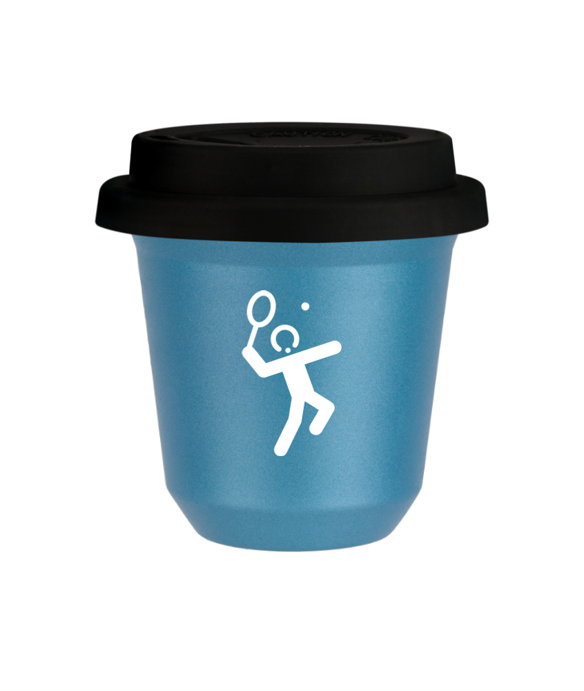 Kubek jasnoniebieski 80 ml, TENIS 2 (bialy) z pokrywka czarna kubek termiczny na kawe | 70,00 zł Kubek jasnoniebieski 80 ml, TENIS 2 (bialy) z pokrywka czarna kubek termiczny na kawe | 70,00 zł