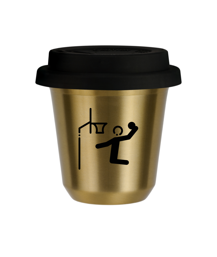 Kubek 240 ml ZŁOTY "Koszykówka", z czarną pokrywką