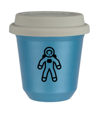 Kubek 240 ml BŁĘKITNY METALIC "Astronauta (czarny)", z białą pokrywką Kubek 240 ml BŁĘKITNY METALIC "Astronauta (czarny)", z białą pokrywką