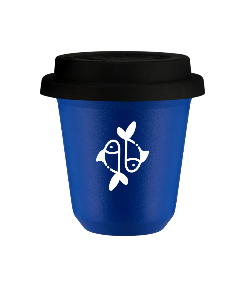 Kubek navy blue 240 ml, RYBY (bialy) z pokrywka czarna kubek termiczny na kawe | 85,00 zł Kubek navy blue 240 ml, RYBY (bialy) z pokrywka czarna kubek termiczny na kawe | 85,00 zł