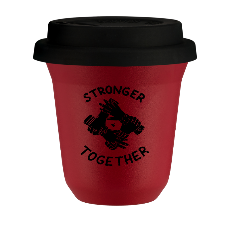 Kubek 150 ml CZERWONY "Stronger together", z czarną pokrywką