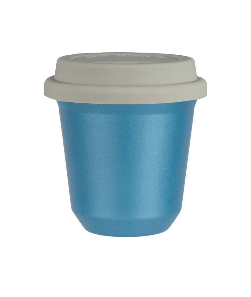 Kubek 150 ml BŁĘKITNY METALIC, z białą pokrywką