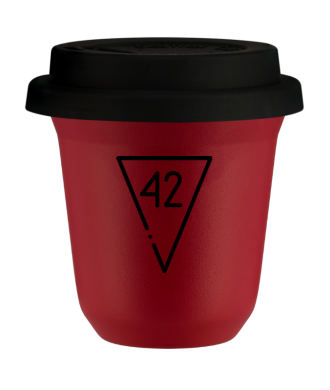 Kubek czerwony mat 150 ml, 42 z pokrywka czarna
